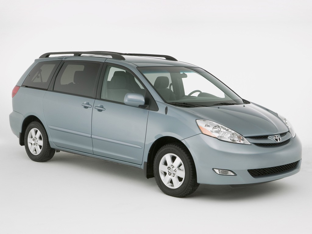 Toyota Sienna photo 11