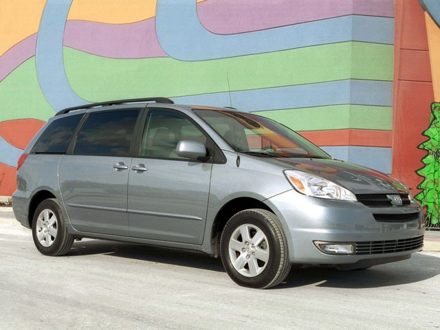 Toyota Sienna Foto 24
