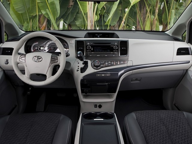 Toyota Sienna Foto 68