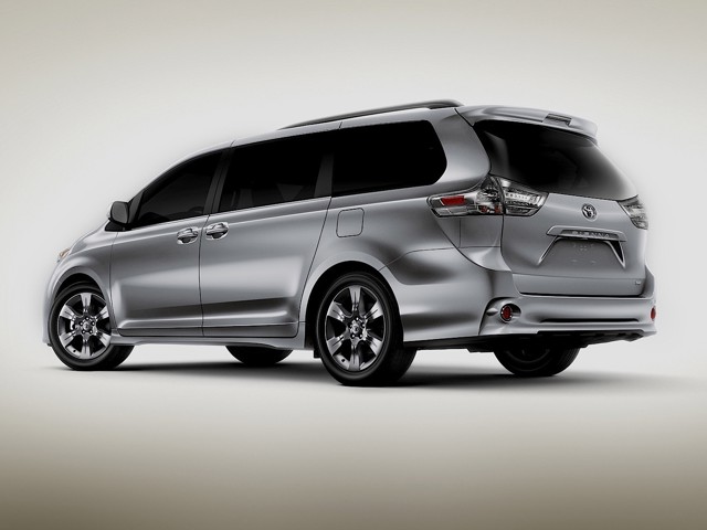 Toyota Sienna Foto 24