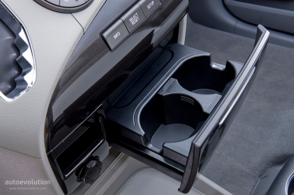 Toyota Sienna photo 57