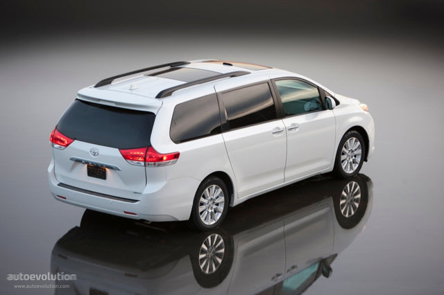 Toyota Sienna Foto 7