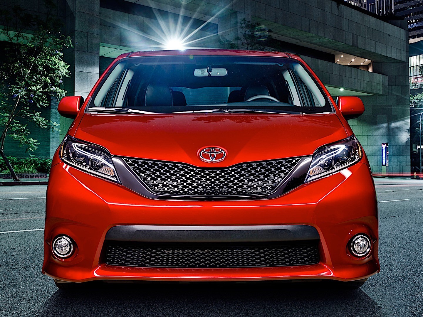 Toyota Sienna photo 21