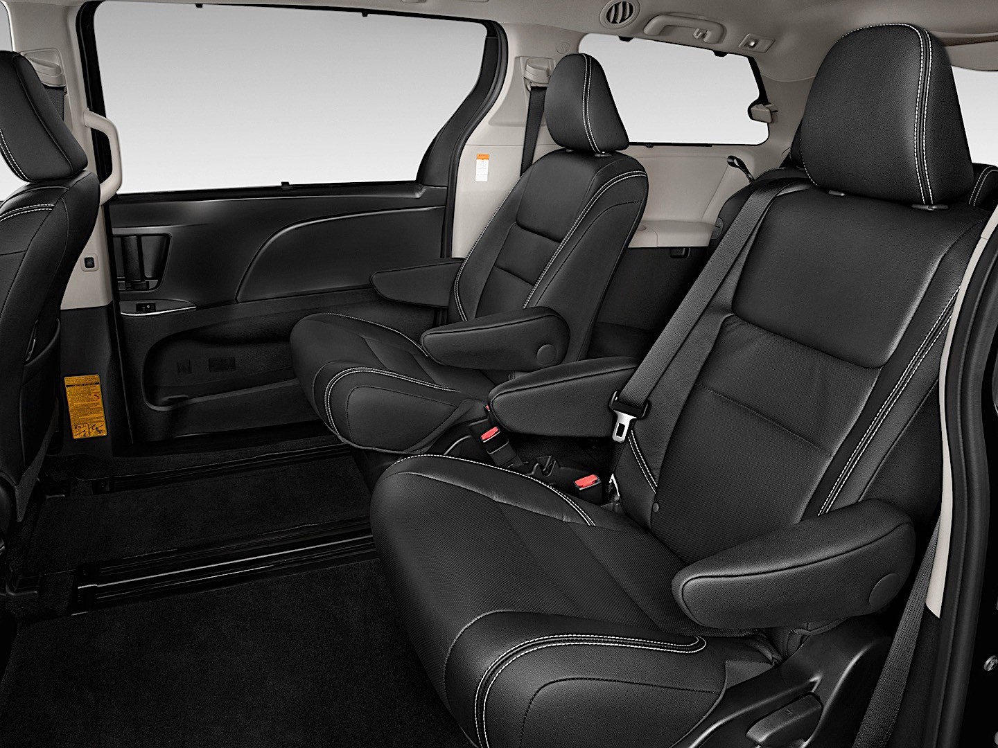 Toyota Sienna photo 49