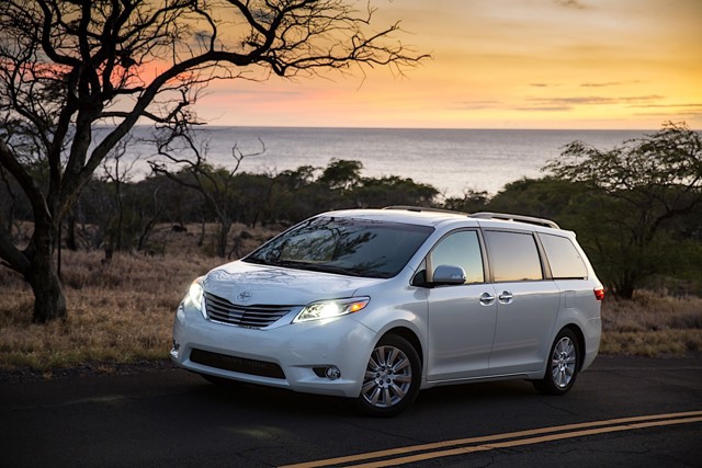 Toyota Sienna photo 30