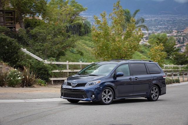 Toyota Sienna Foto 10