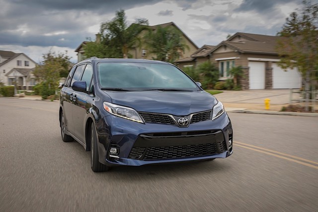 Toyota Sienna Foto 24