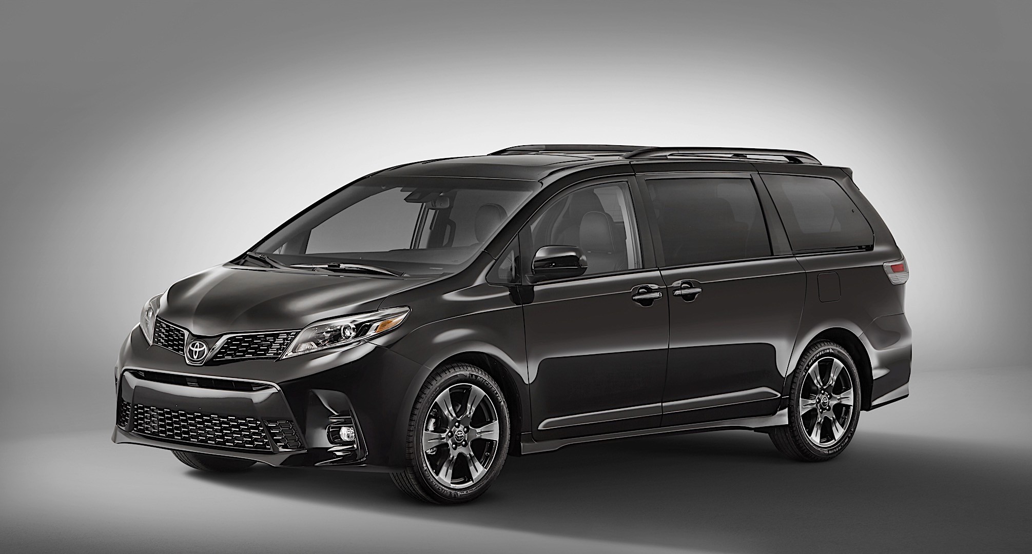 Toyota Sienna photo 39