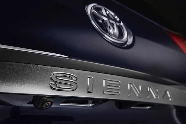 Toyota Sienna Foto 8
