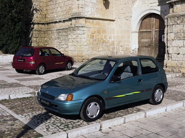 Toyota Starlet 3 Doors photo 6