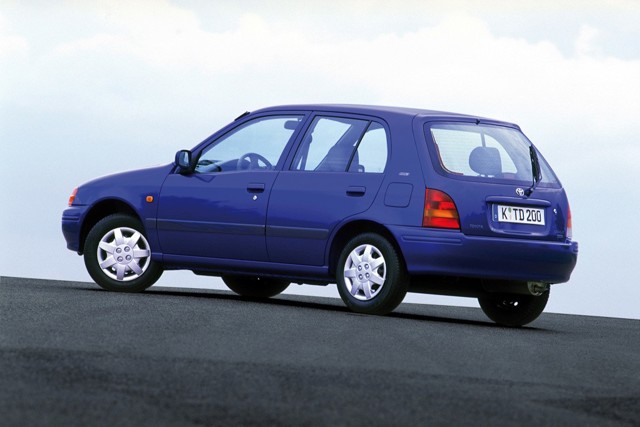 Toyota Starlet 3 Doors photo 8