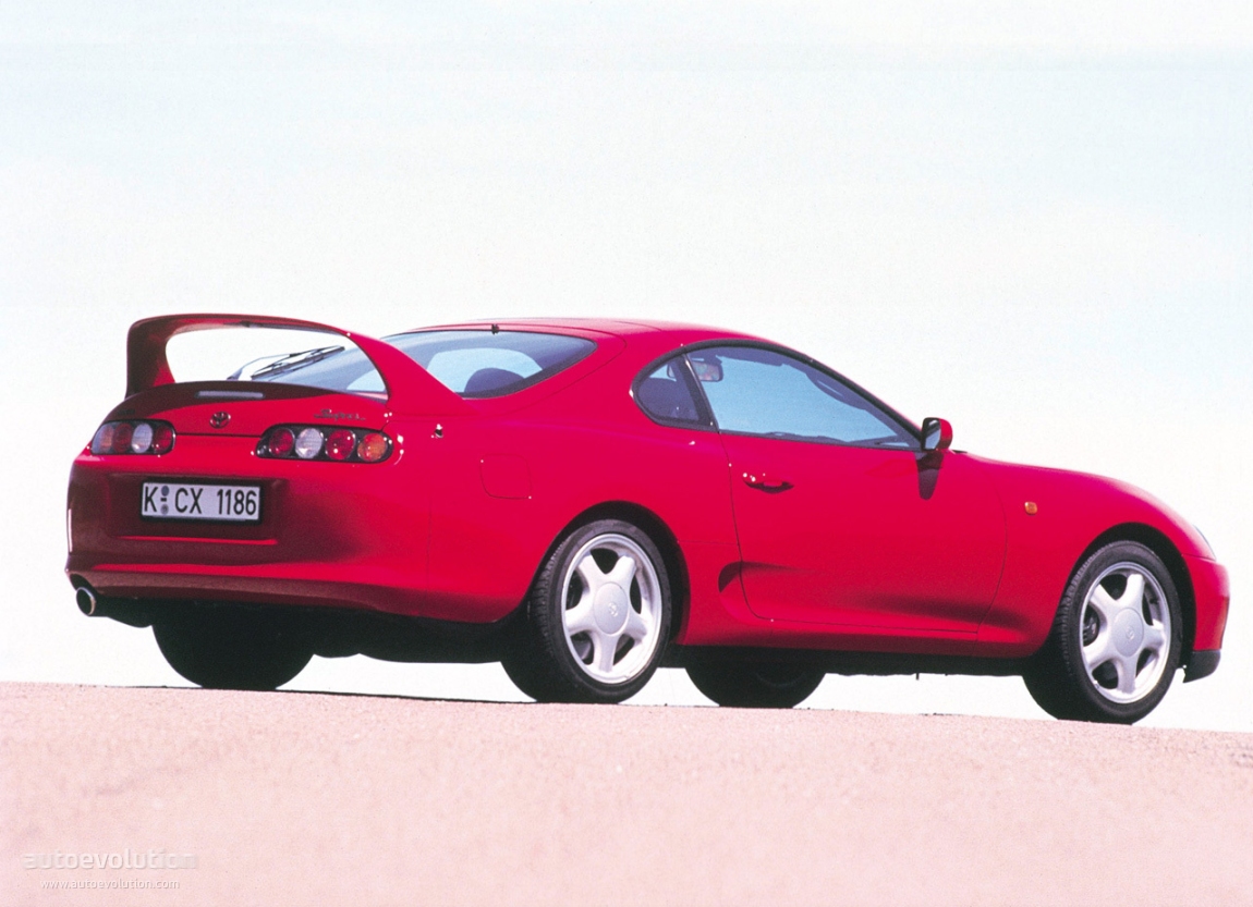 Toyota Supra photo 2