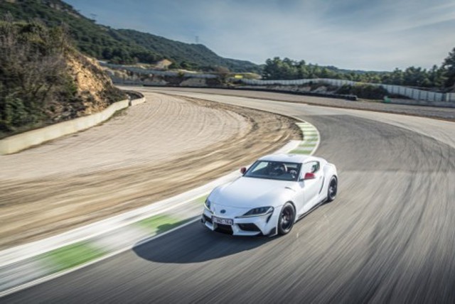 Toyota Supra photo 90