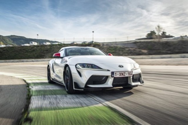 Toyota Supra photo 100