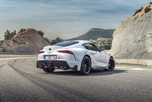 Toyota Supra photo 105