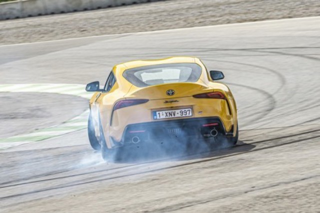 Toyota Supra photo 184