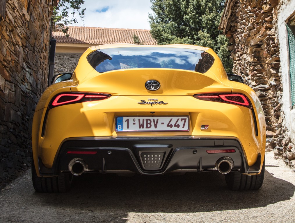 Toyota Supra photo 33