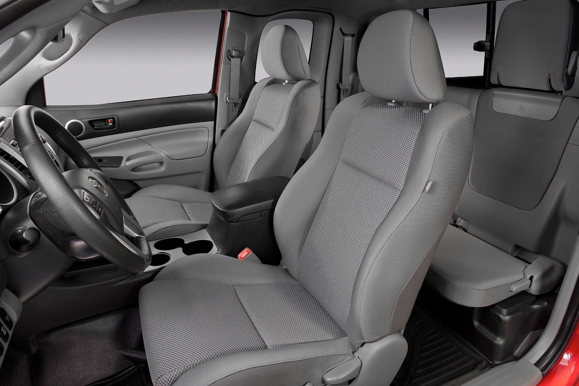 Toyota Tacoma photo 59