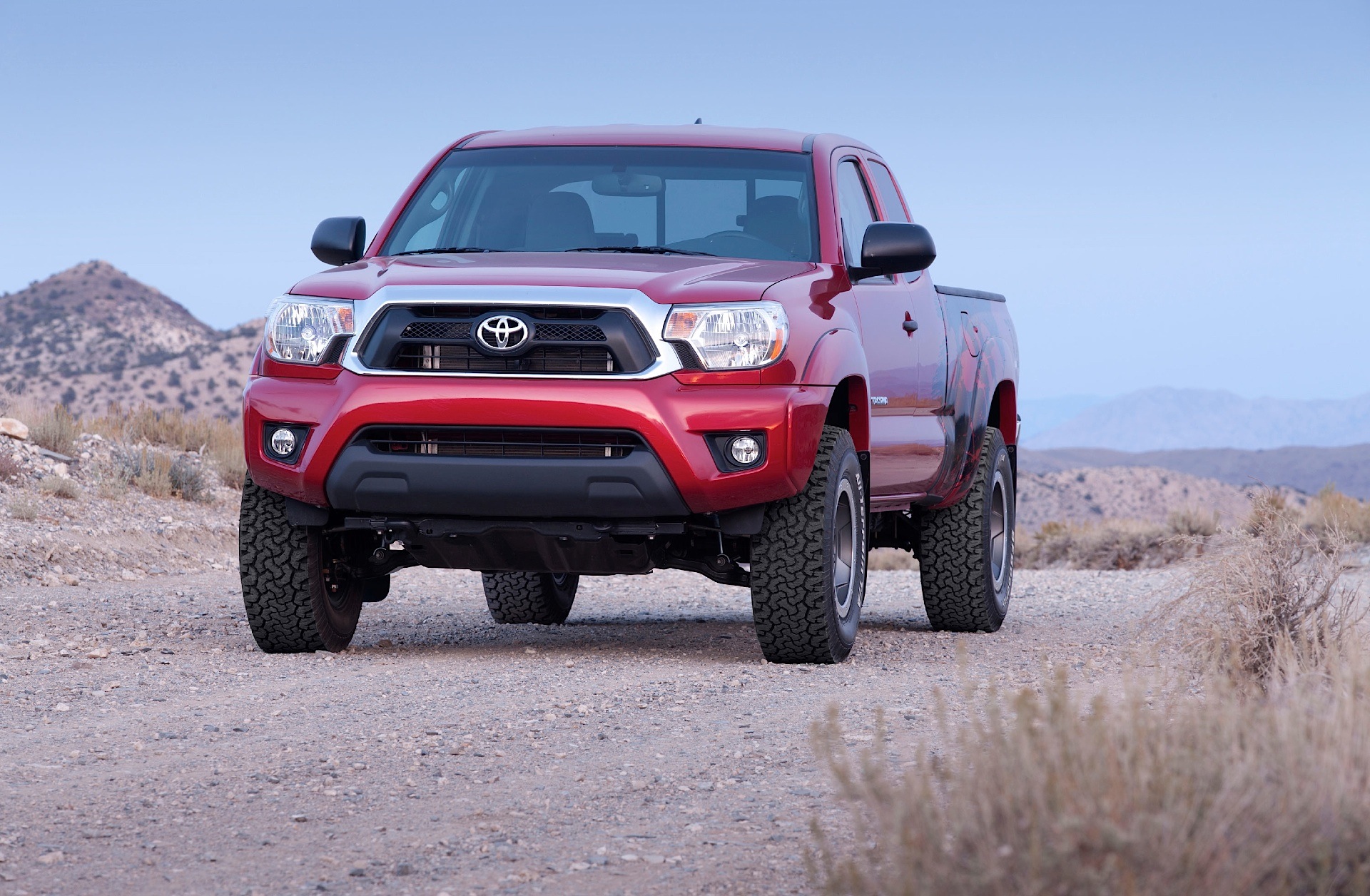 Toyota Tacoma photo 34