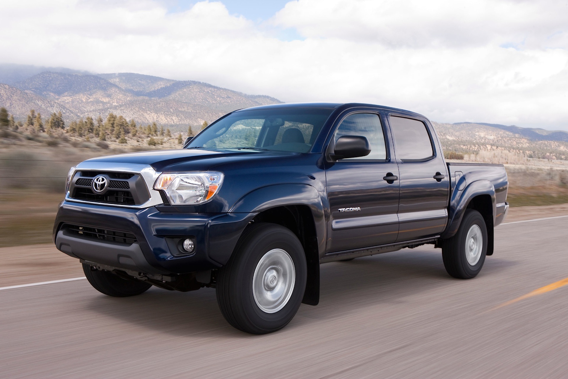Toyota Tacoma photo 49