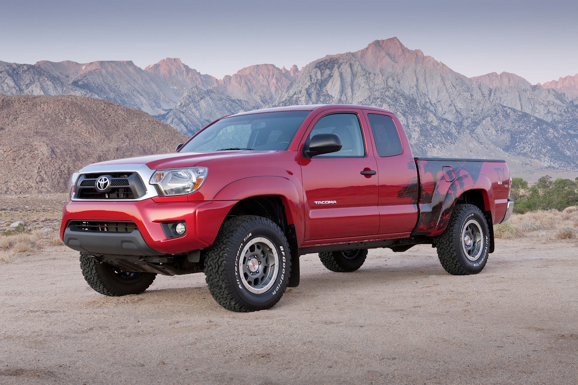 Toyota Tacoma photo 7