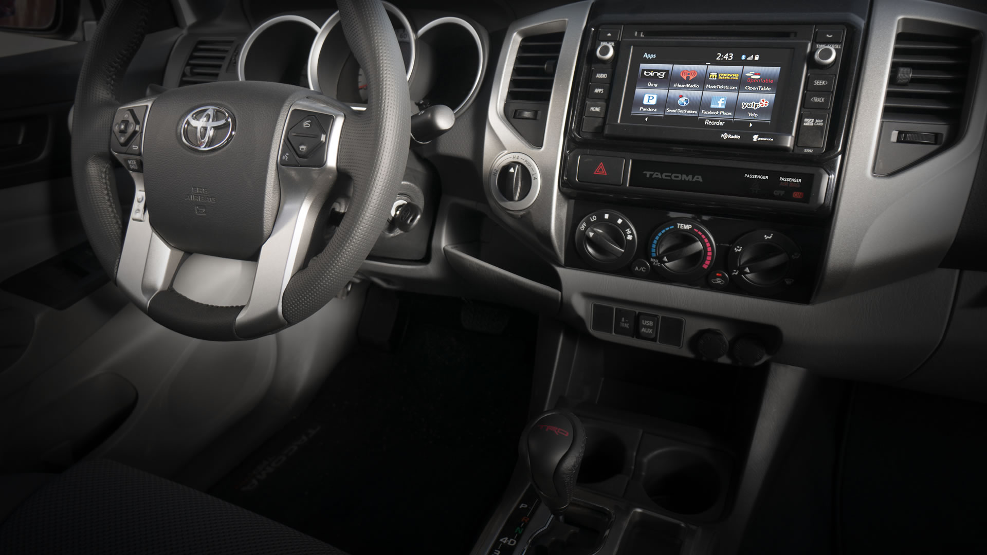 Toyota Tacoma photo 5