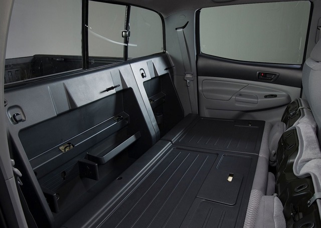 Toyota Tacoma photo 30