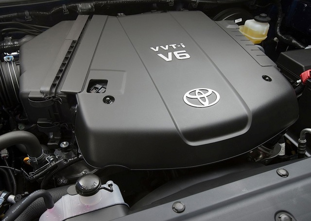 Toyota Tacoma photo 31