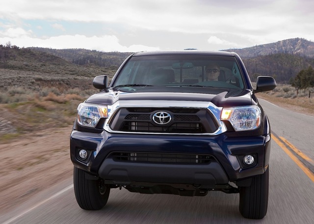 Toyota Tacoma photo 17