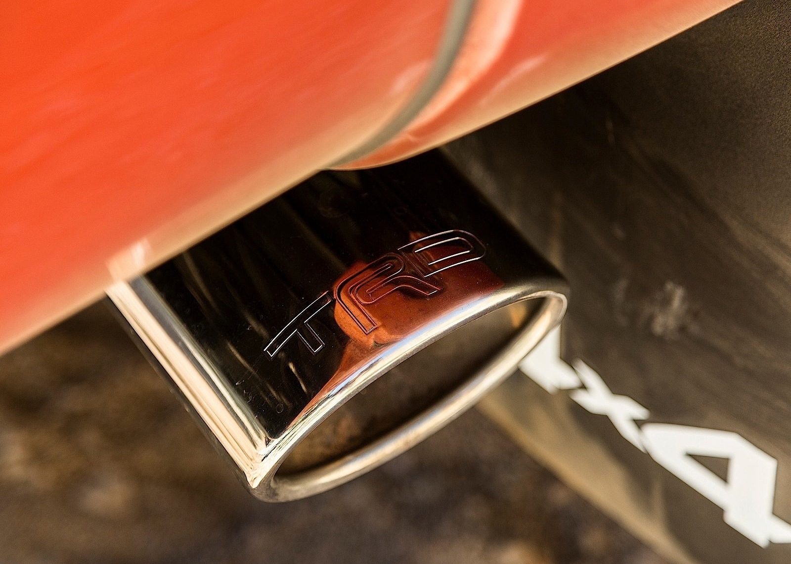 Toyota Tacoma photo 21