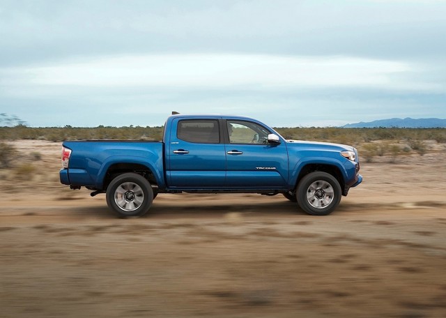 Toyota Tacoma foto 15