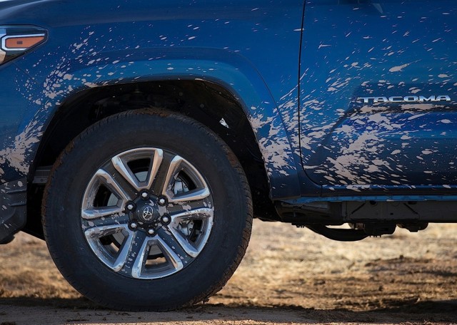 Toyota Tacoma foto 26