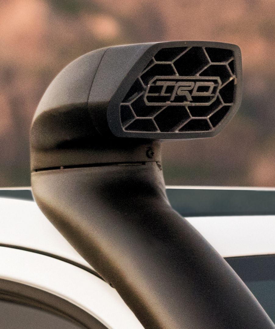 Toyota Tacoma photo 22