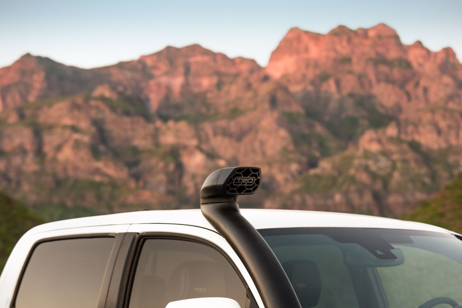 Toyota Tacoma photo 24