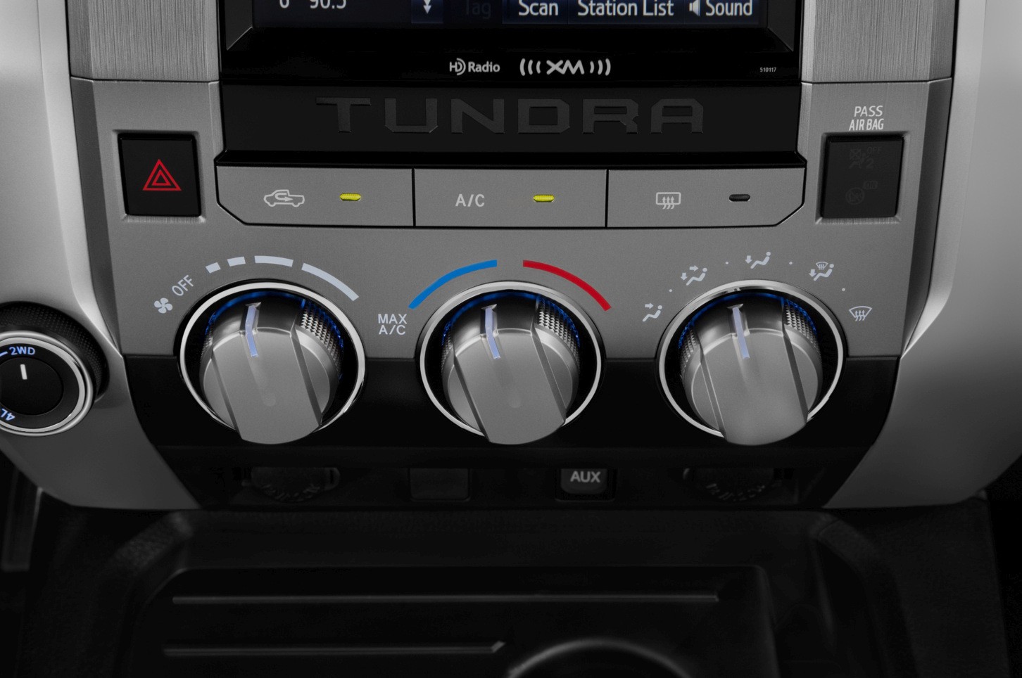 Toyota Tundra photo 46