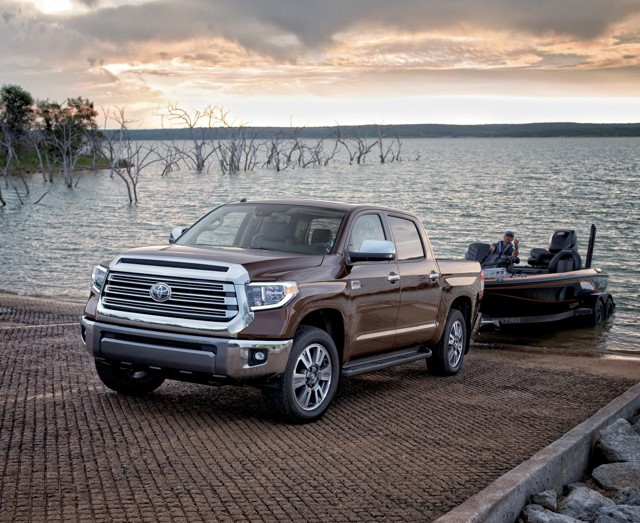 Toyota Tundra foto 2