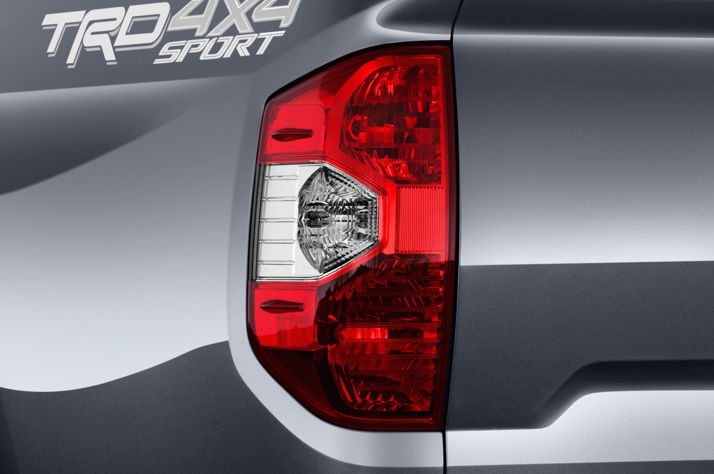 Toyota Tundra photo 25