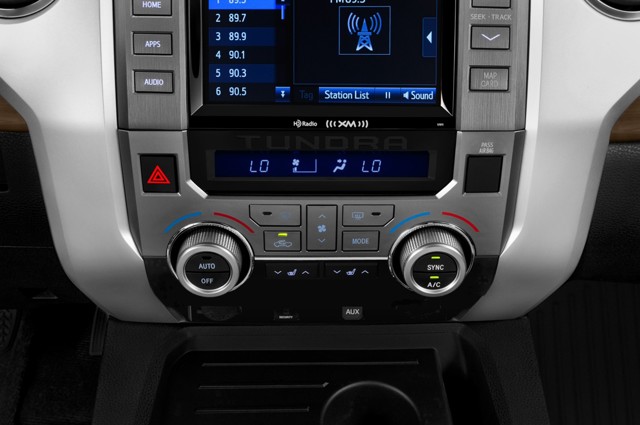 Toyota Tundra foto 36