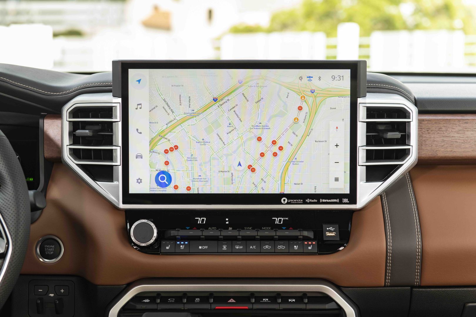 Toyota Tundra photo 43