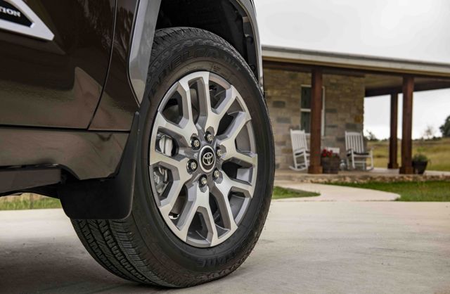 Toyota Tundra foto 6