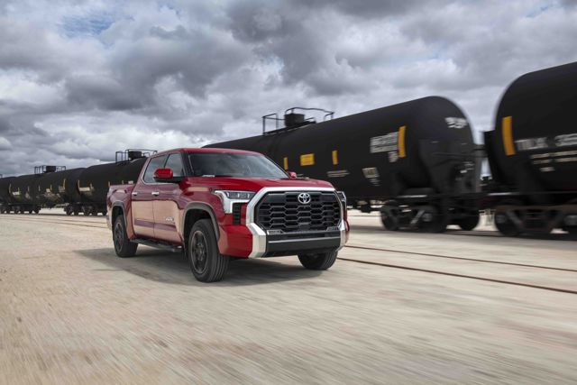 Toyota Tundra foto 15