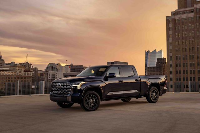Toyota Tundra foto 21