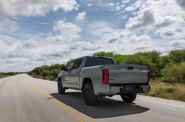 Toyota Tundra foto 28