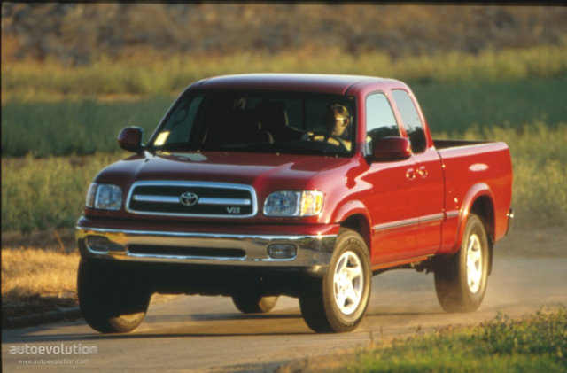 TOYOTA Tundra
