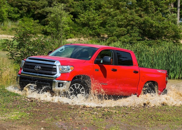 Toyota Tundra foto 2