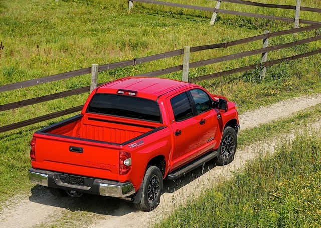 Toyota Tundra foto 12