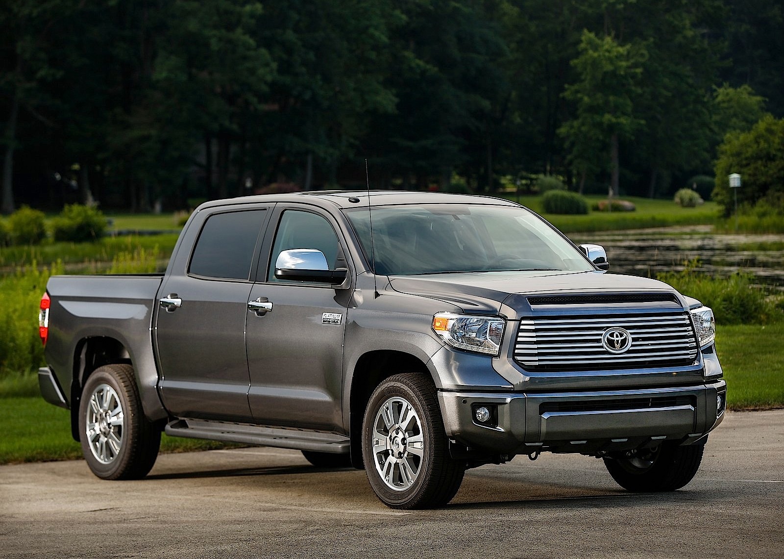 Toyota Tundra photo 20