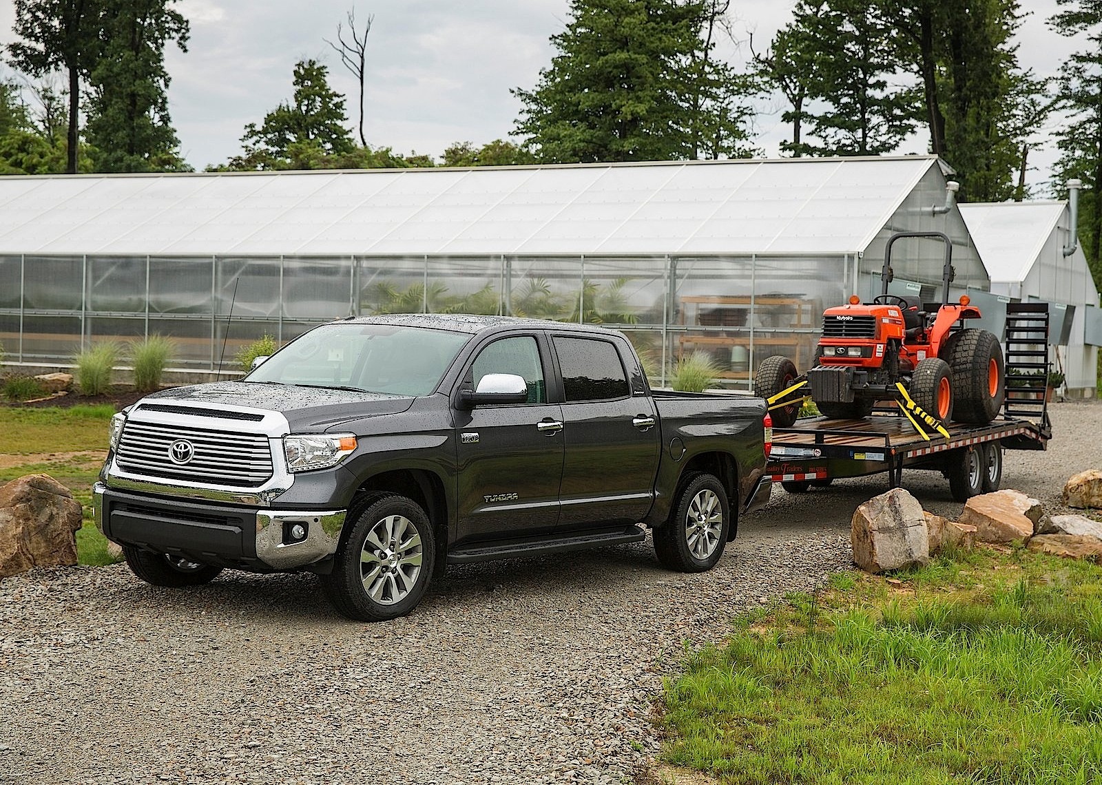 Toyota Tundra photo 21