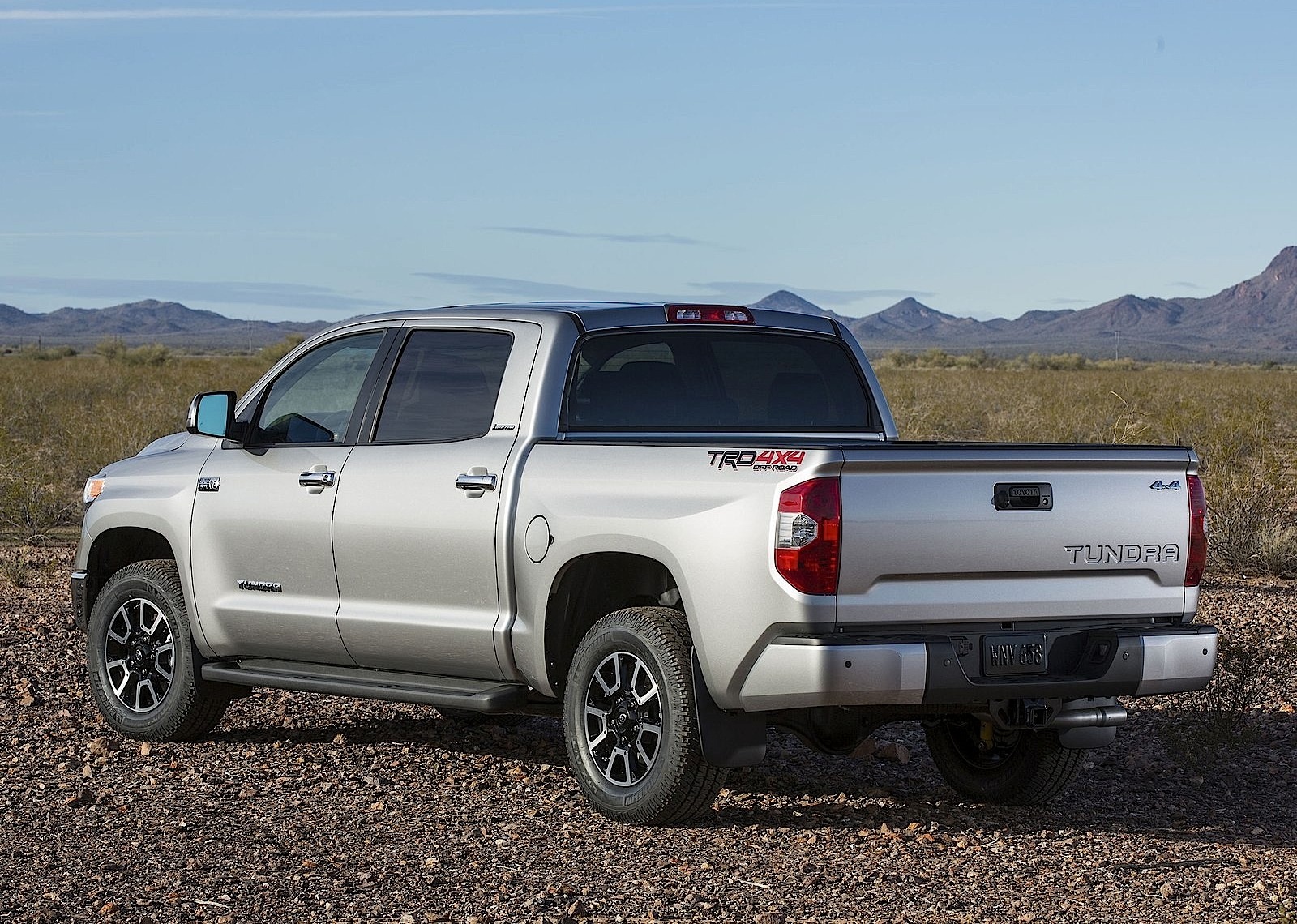 Toyota Tundra photo 31
