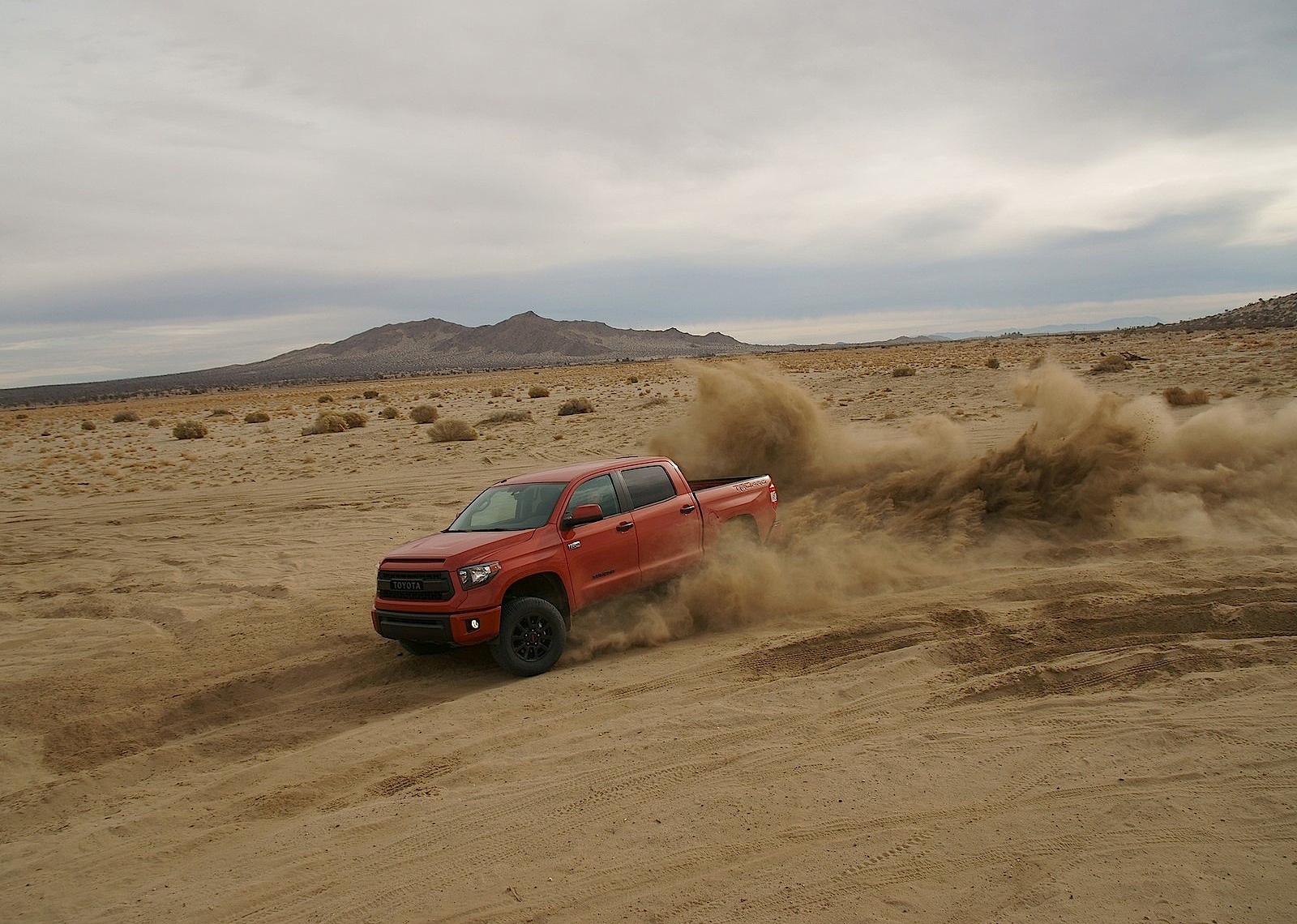 Toyota Tundra photo 40